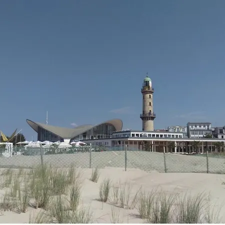 Leuchtfeuer Deck 7 Rostock